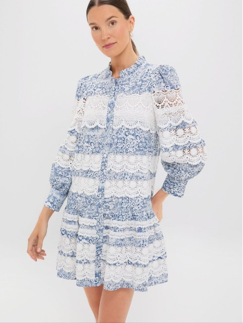 TUCKERNUCK Lace Trim Blue Etched Floral Emmie Mini Dress NWT M.